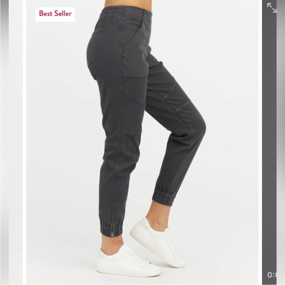 Spanx stretch twill cargo jogger woman’s medium like new excellent condition - Picture 2 of 11
